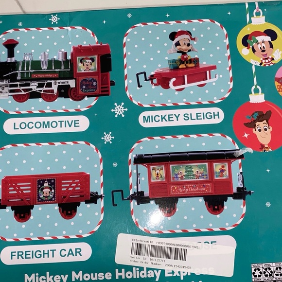 Disney MICKEY MOUSE Holiday Christmas BATTERY Train Set 12 Pieces NEW IN BOX - Picture 7 of 11